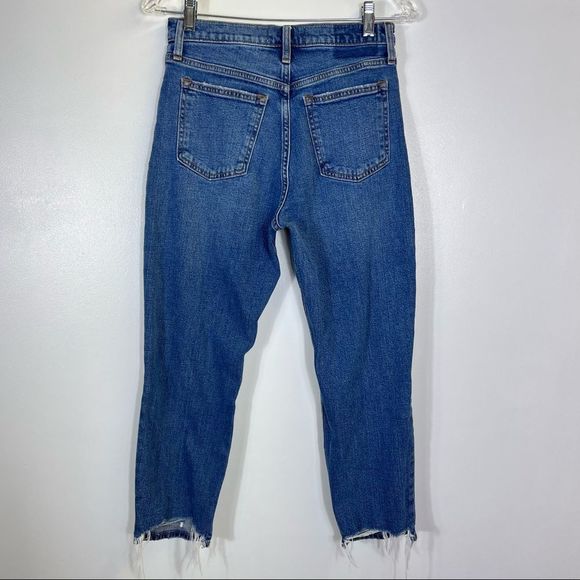Abercrombie High Rise Mom Jeans Size 27 Short - Picture 11 of 12